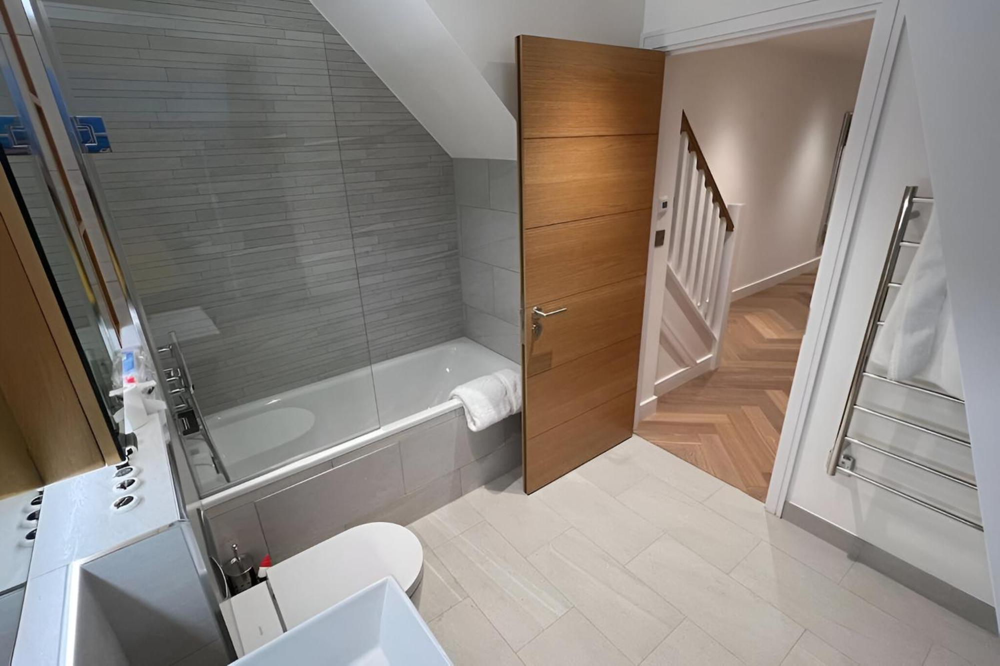 Reserve Amazing 2-Bedroom Penthouse In Marble Arch 74 런던 외부 사진